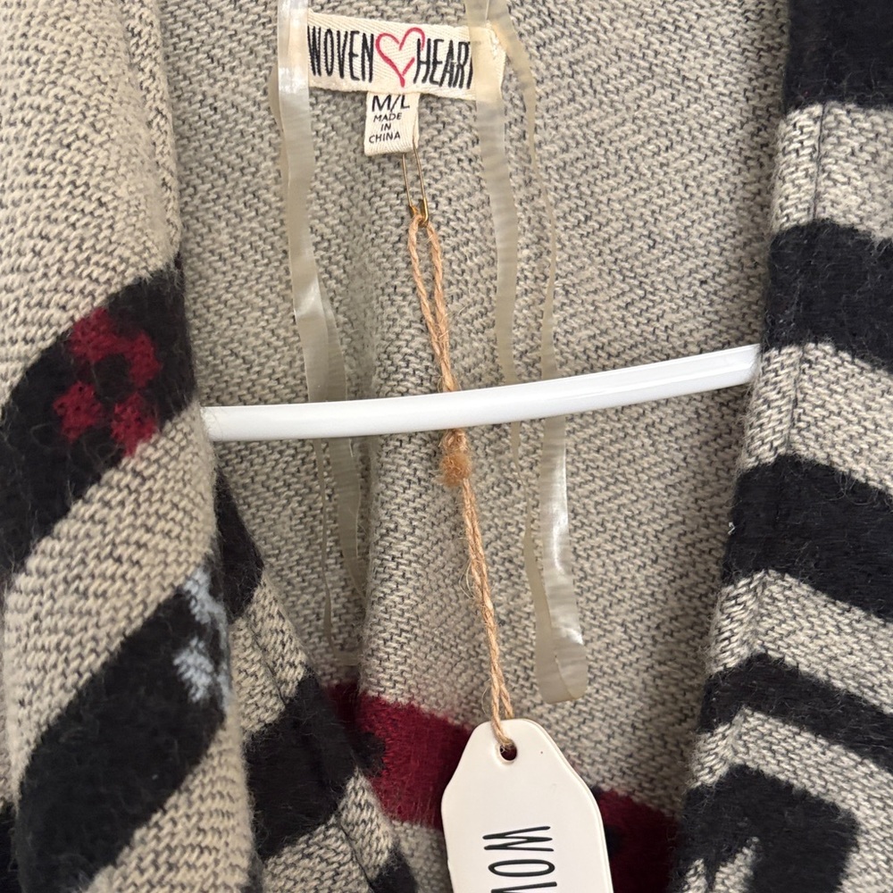 Woven Heart Women's Cream and Black Cardigan